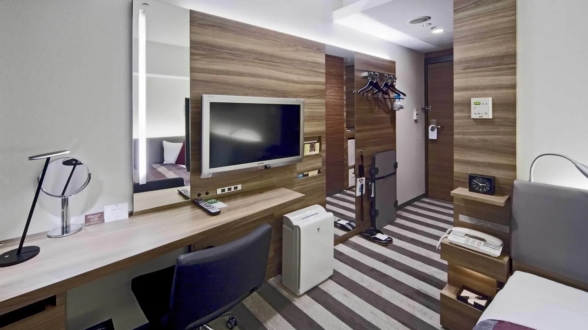 Tokyo Green Palace 3*,  Japan