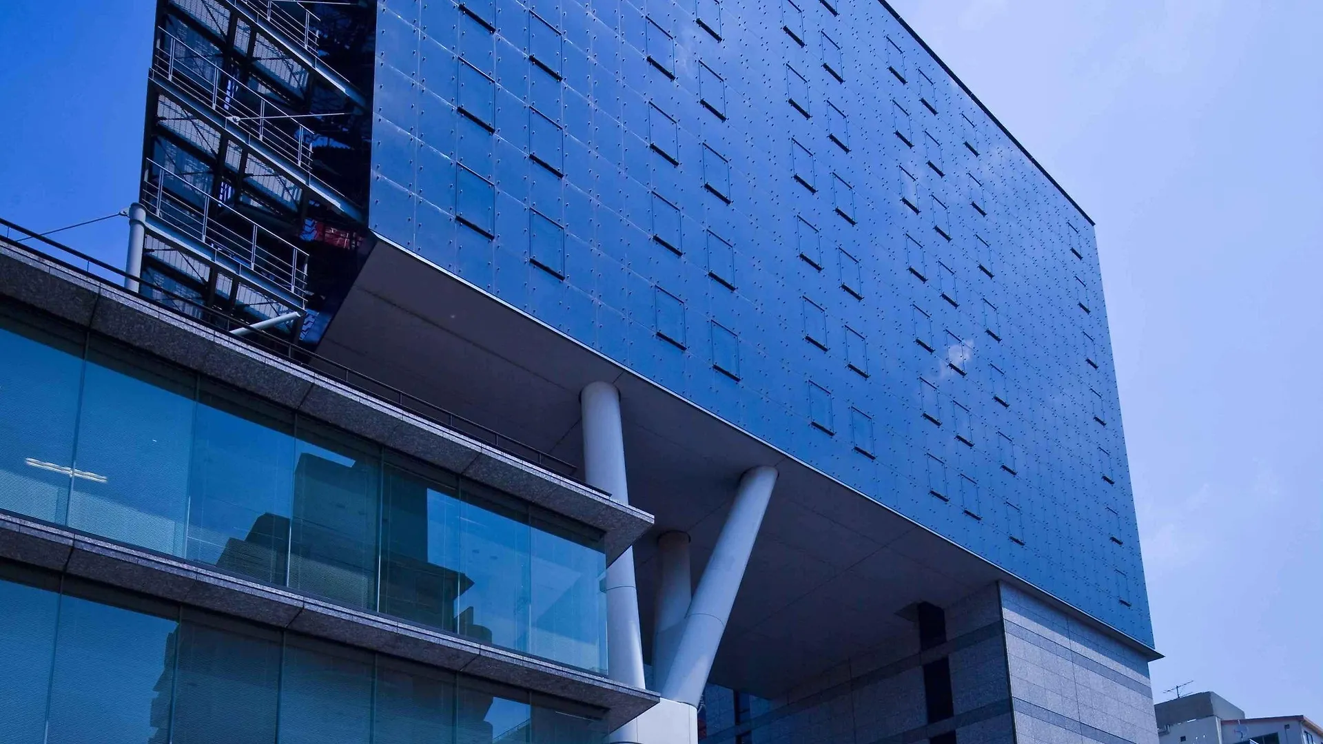 Tokyo Green Palace 3*,